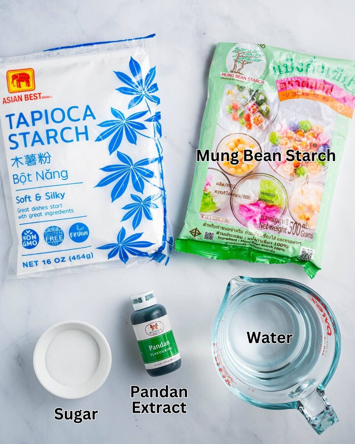 Ingredients needed for cendol (Che Banh Lot): mung bean starch, tapioca starch, sugar, pandan extract, and water.