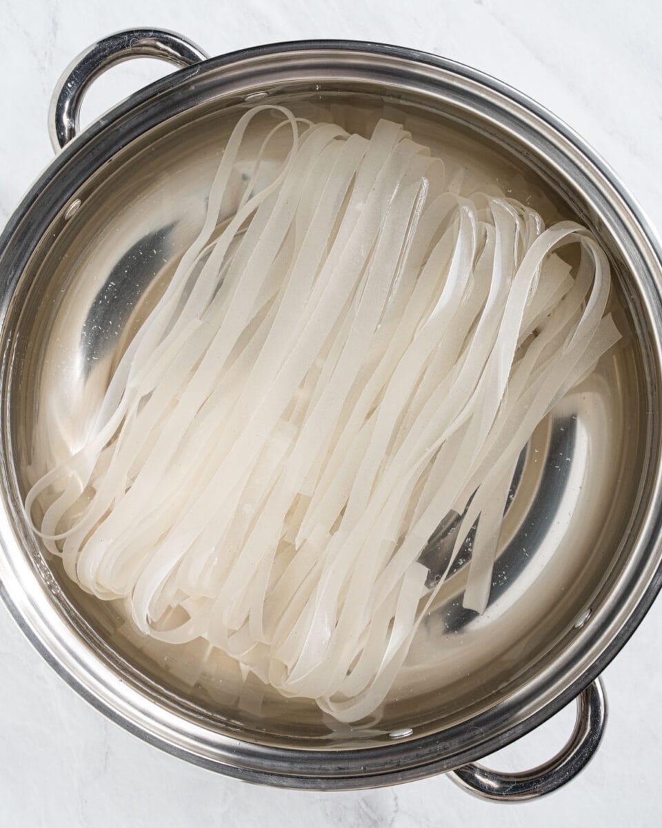 Cooks Rice Noodle How To Cook Rice Noodles (Without Overcooking Them!) | Savory Sweet Spoon