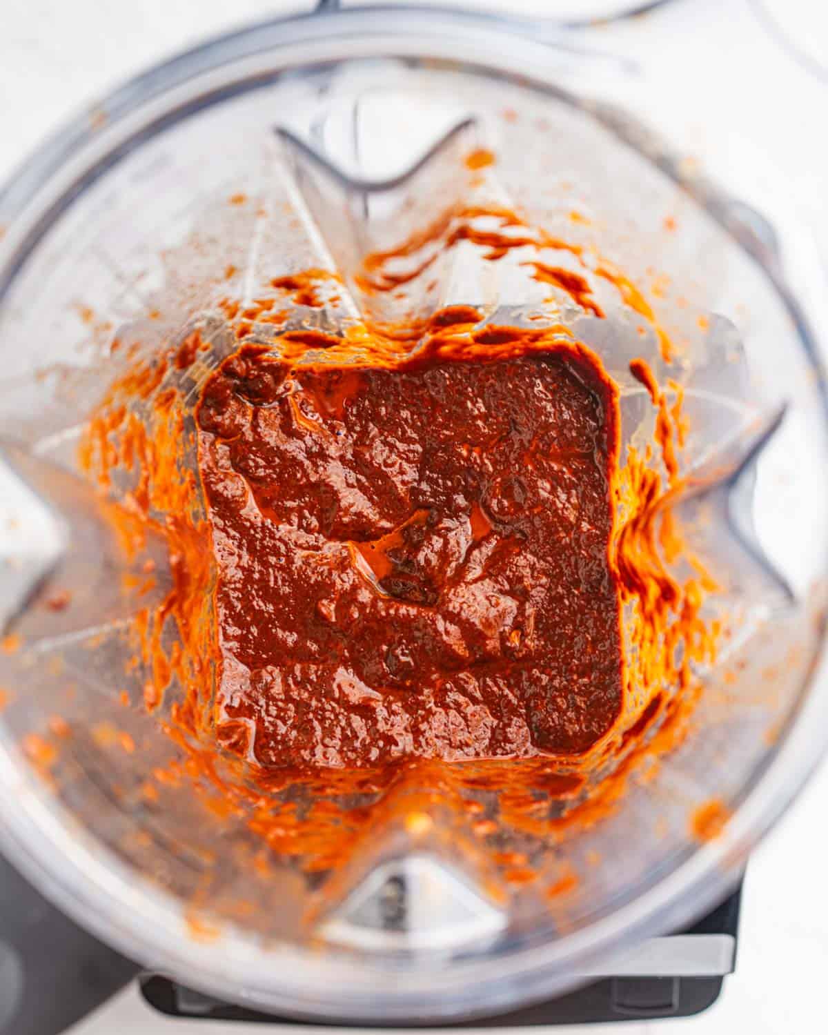 Pepper sauce in a blender.